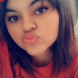 Meet your Posher, Lala